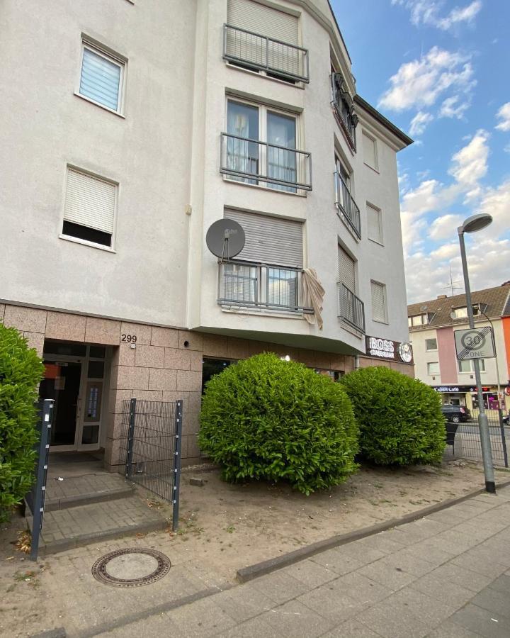 Sunset Apartment: Free Parking + Balcony + Netflix Essen Esterno foto